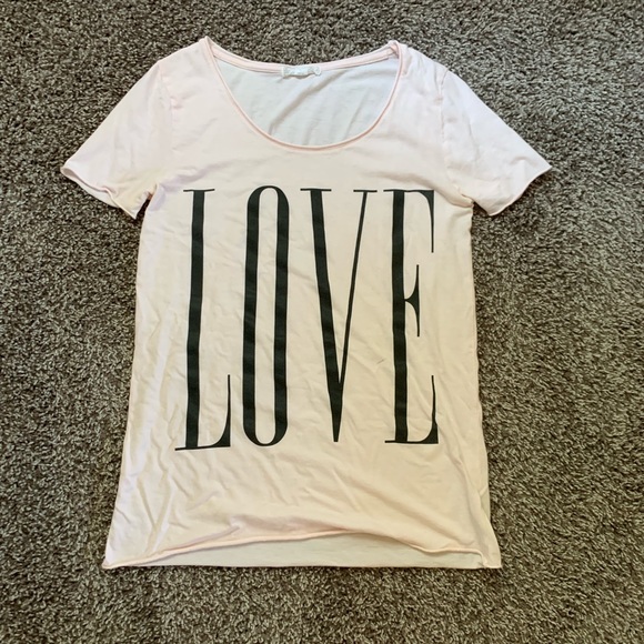 Forever 21 Tops - Light Pink Love Shirt
